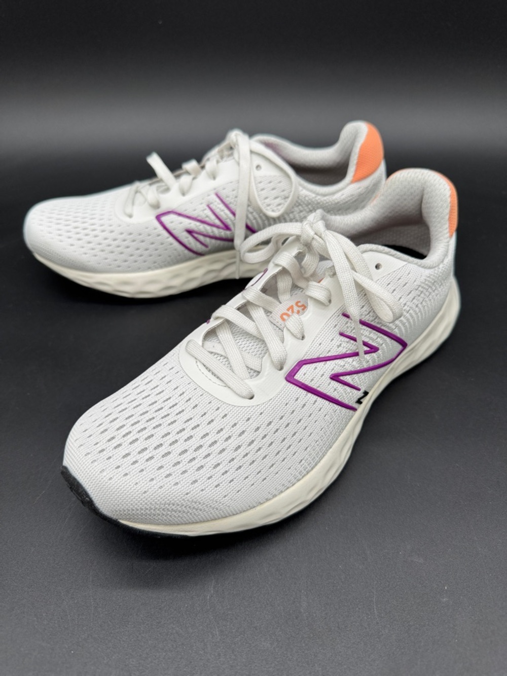 New Balance 520 v8 Running Shoe Gray Purple White Size 8.5 New in Box - Picture 5 of 8